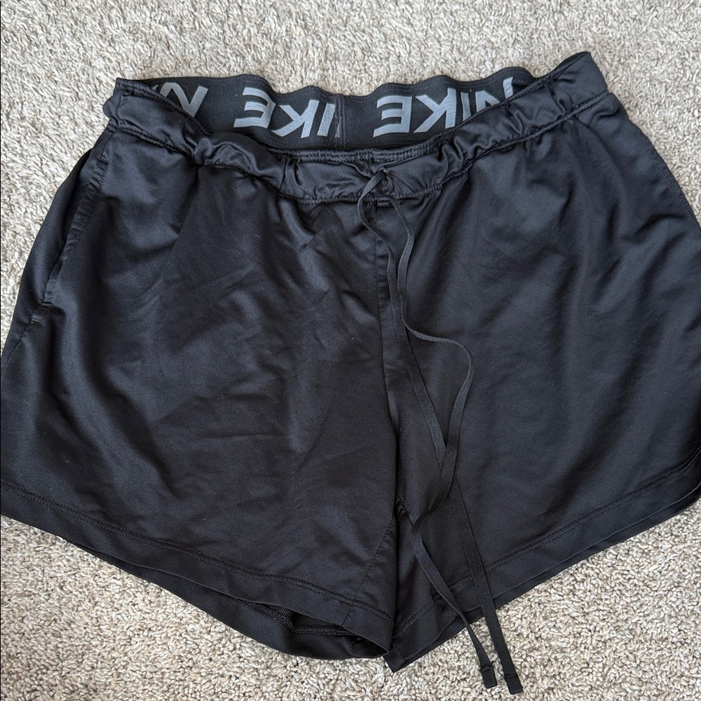 Nike Women's Athletic Black Shorts mediun